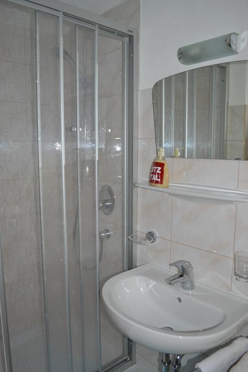Gaestehaus Huben Huben  Ngoại thất bức ảnh